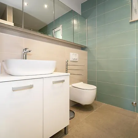 Juranic Ii With Pool * Baška