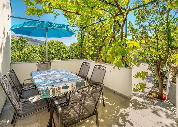 Juranic Ii With Pool *